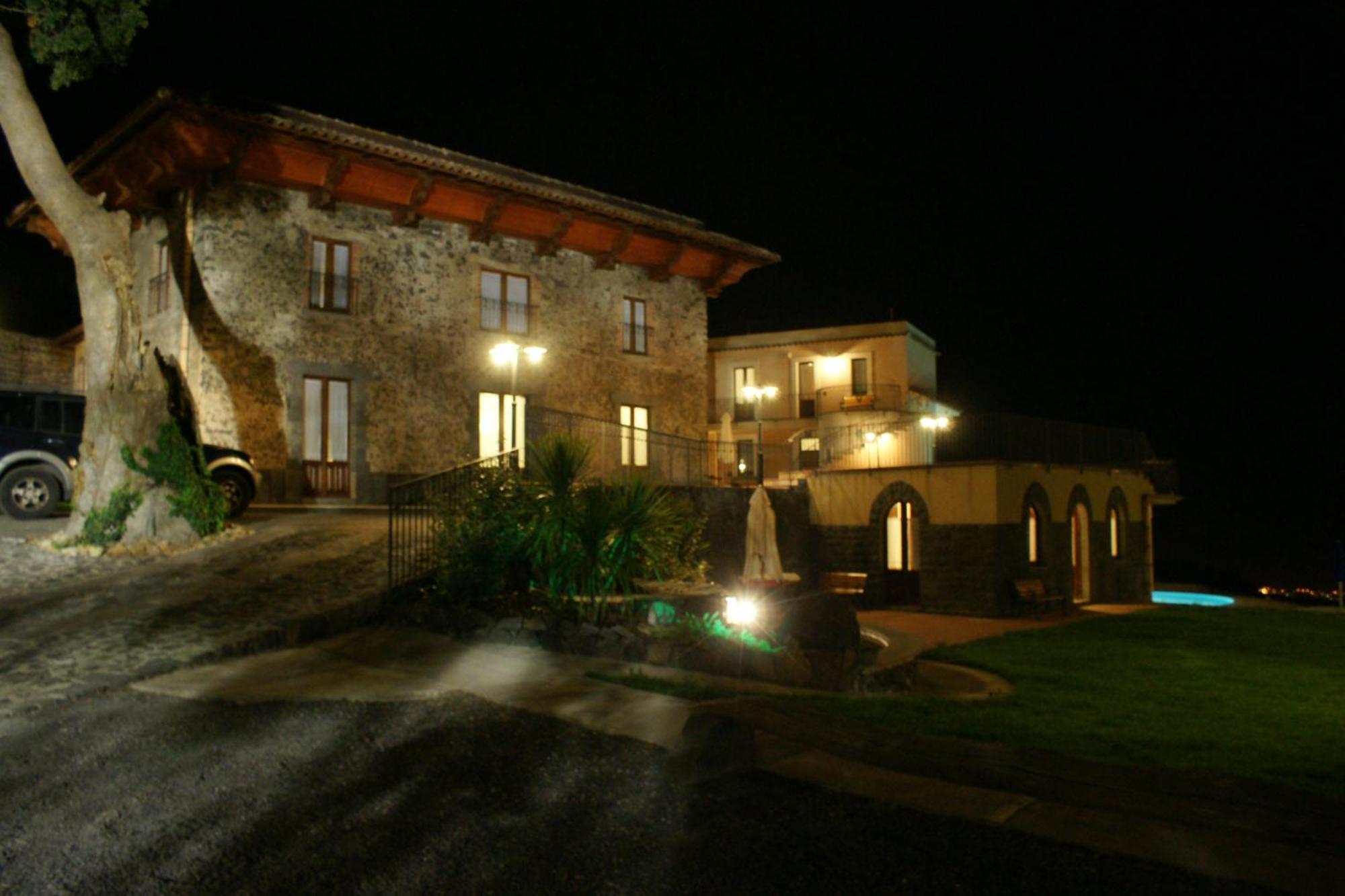 Antico Borgo Petralia Konuk evi Zafferana Etnea Dış mekan fotoğraf
